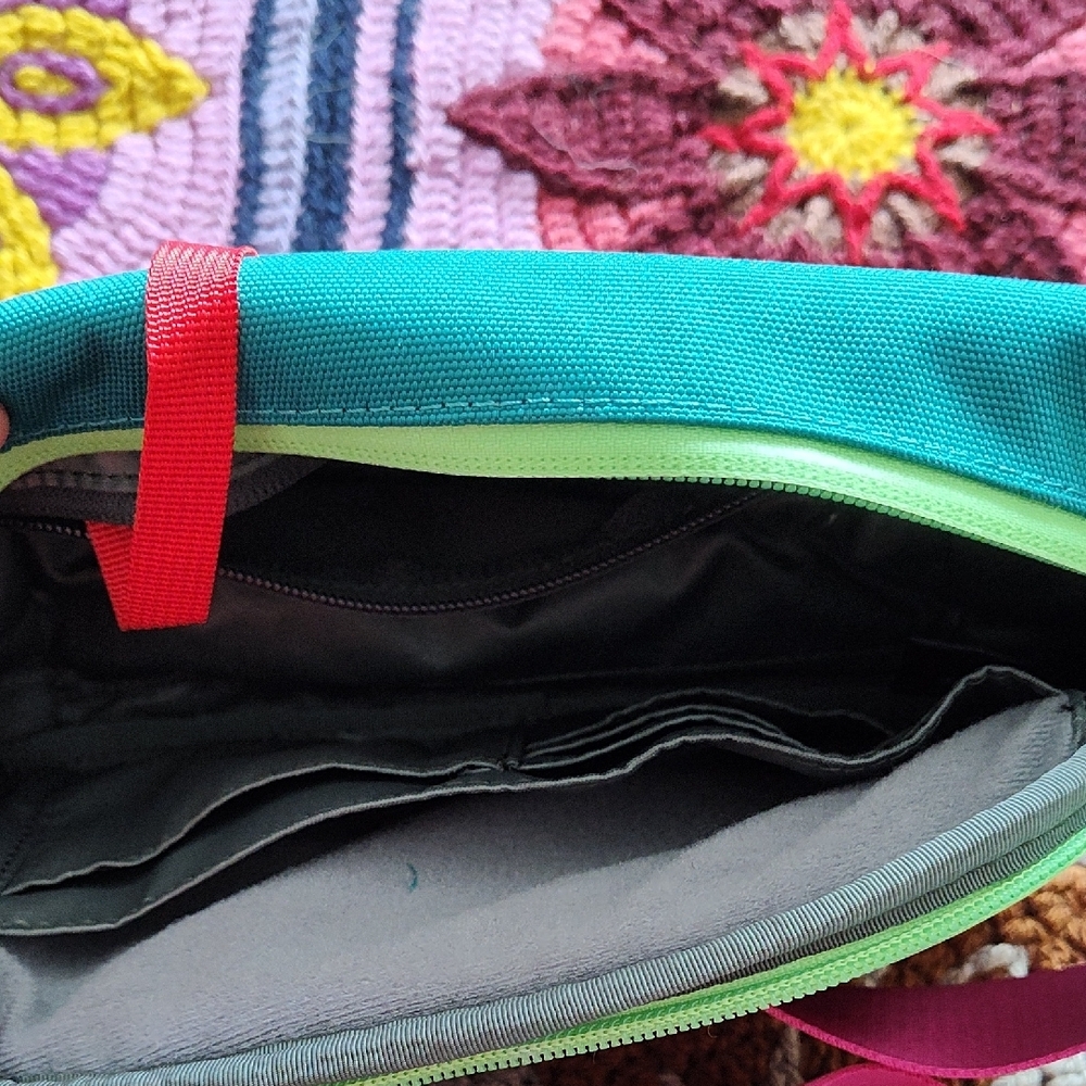 Timbuk2 Miles Chest Pack Fanny Bag - Picture 6 of 9